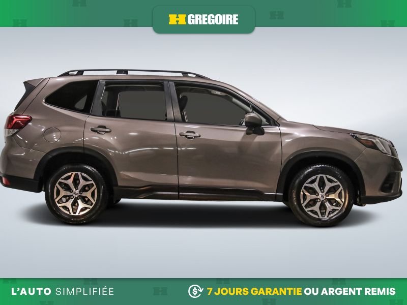 2022 Subaru Forester Brown Laval - photo #10