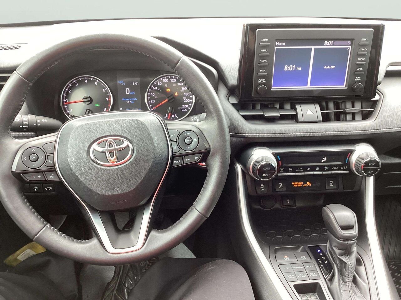 2020 Toyota RAV4 Grey Gatineau - photo #9
