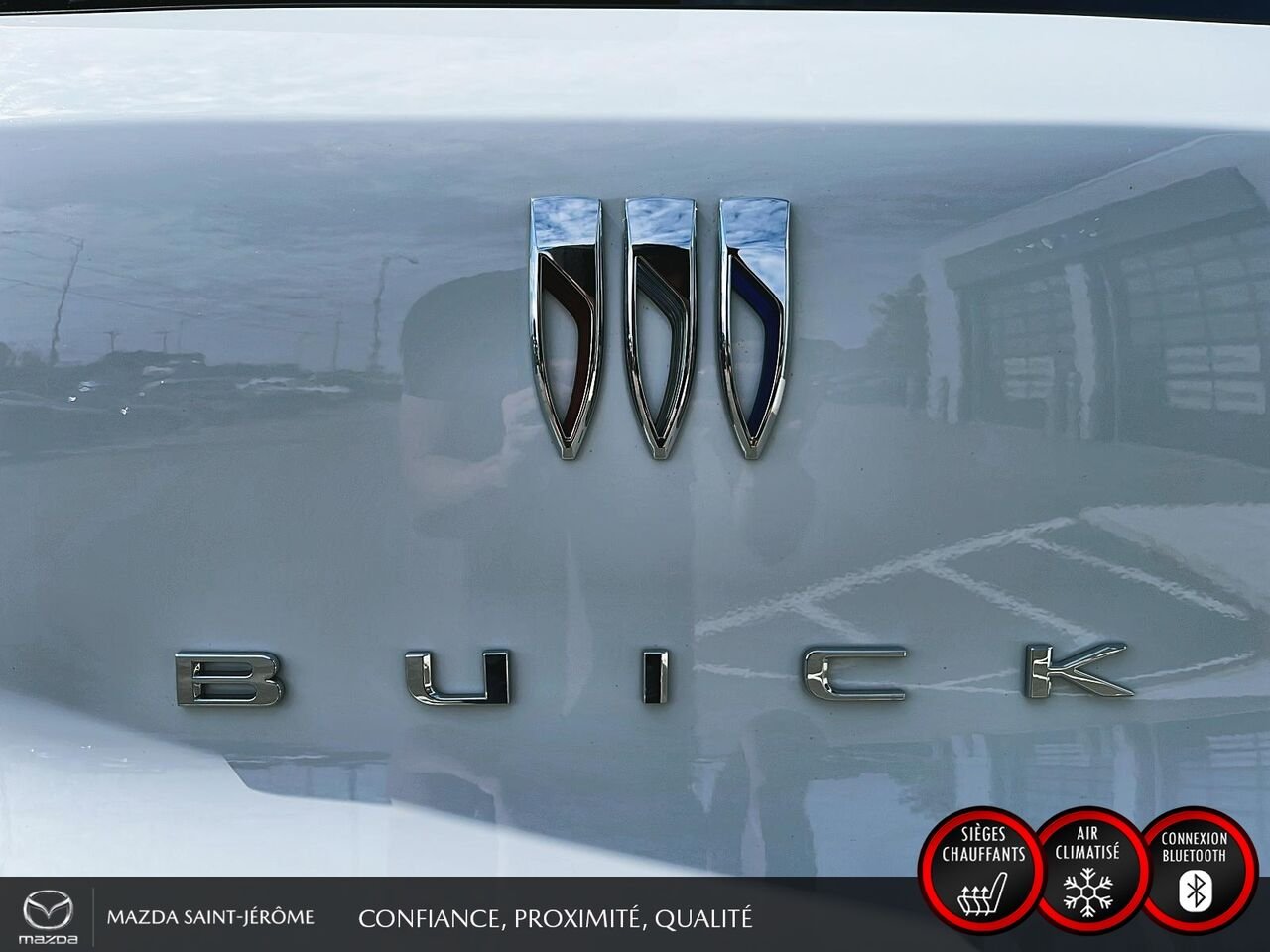 2024 Buick Encore GX White Ste-Agathe des Monts - photo #7