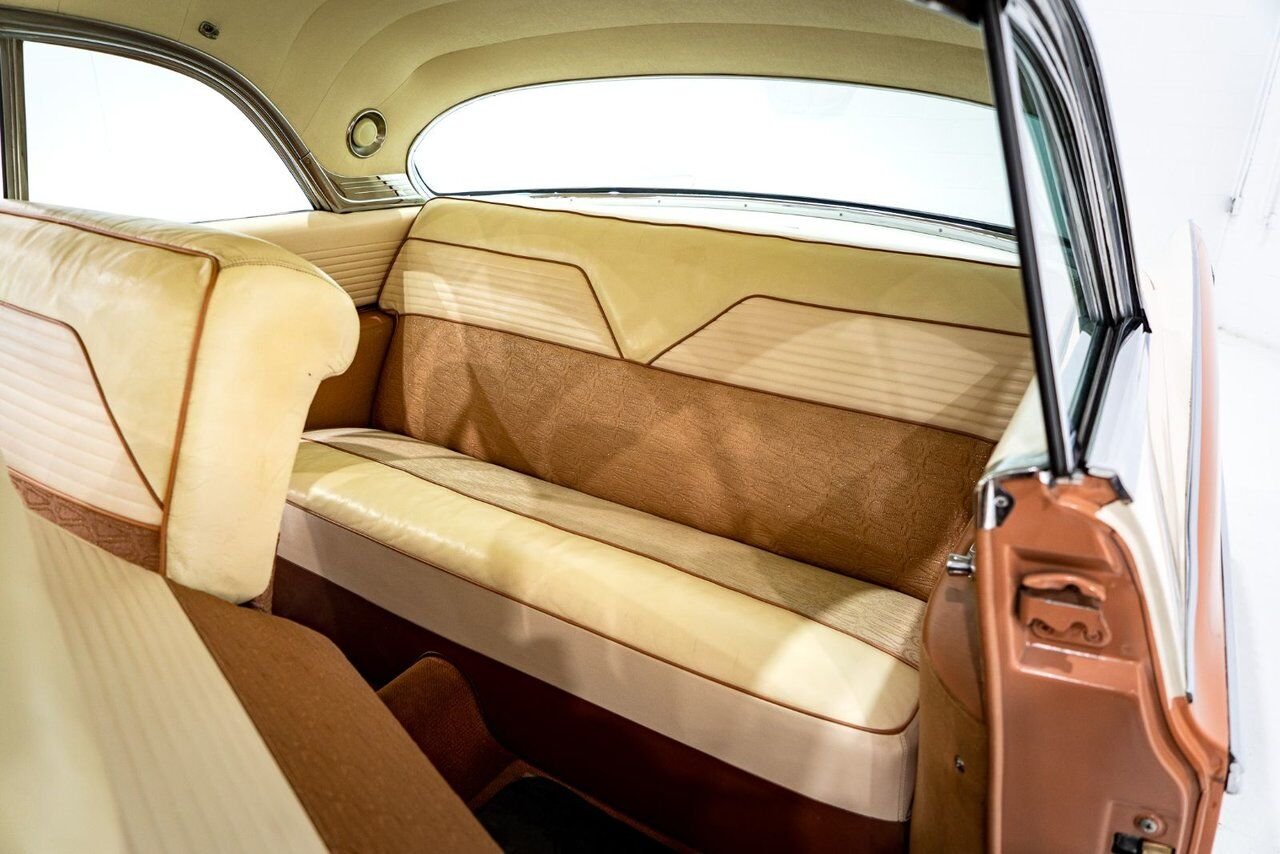 Chrysler New Yorker PRICE IN USD Fantastic driver with extensive documentation | PRICE IN USD 1956 Beige Montréal - photo #12