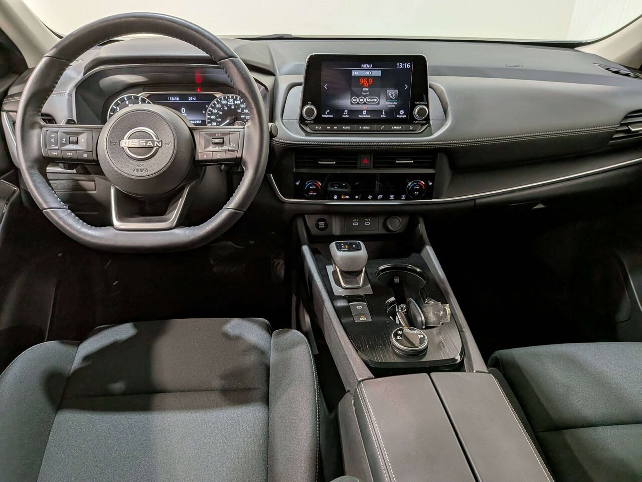 2024 Nissan Rogue AWD S White Val-David - photo #30