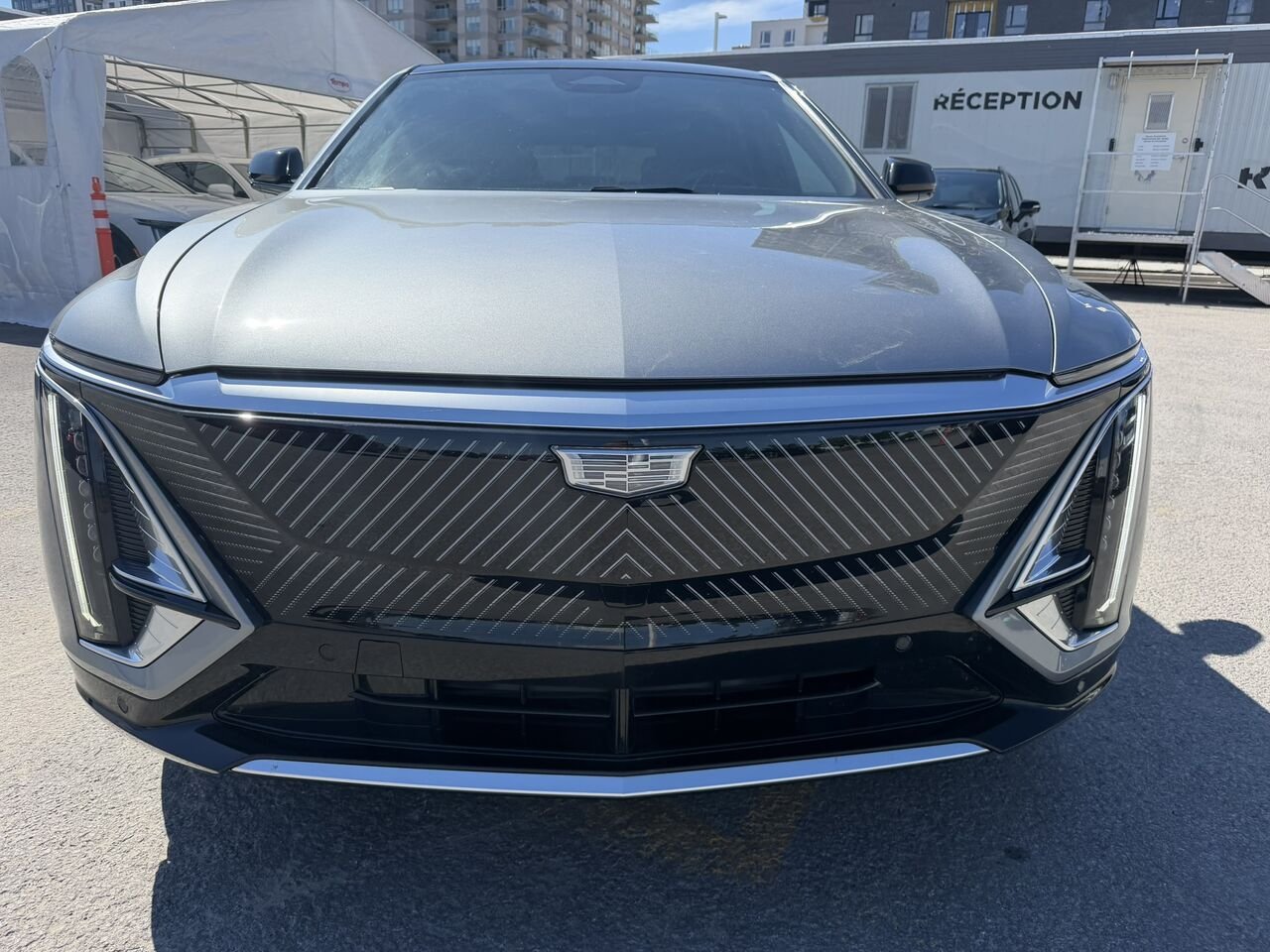 2024 Cadillac LYRIQ Tech FINANCEMENT À PARTIR 0.99% Grey Laval - photo #4