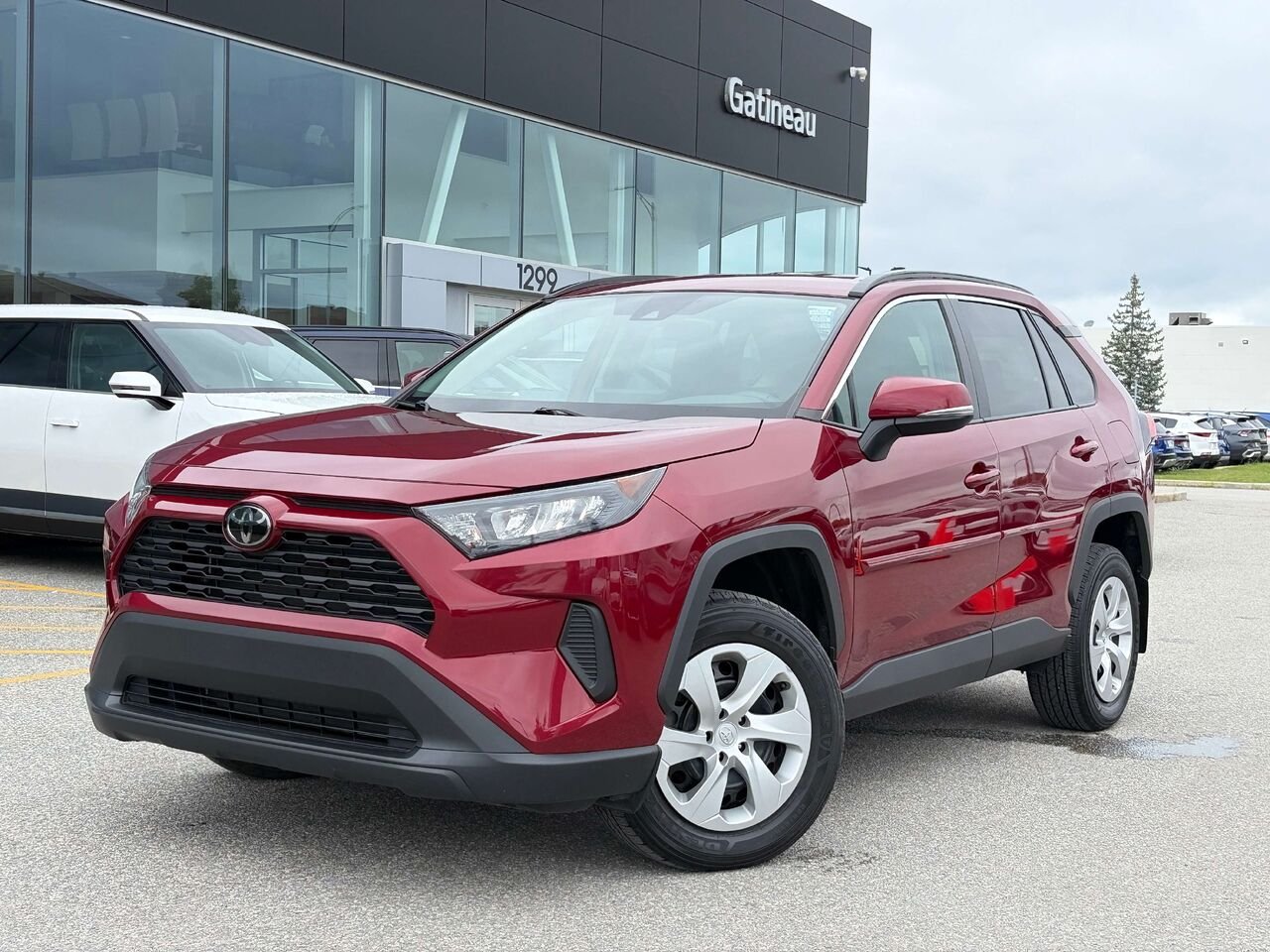 2020 Toyota RAV4 Red Gatineau - photo #0