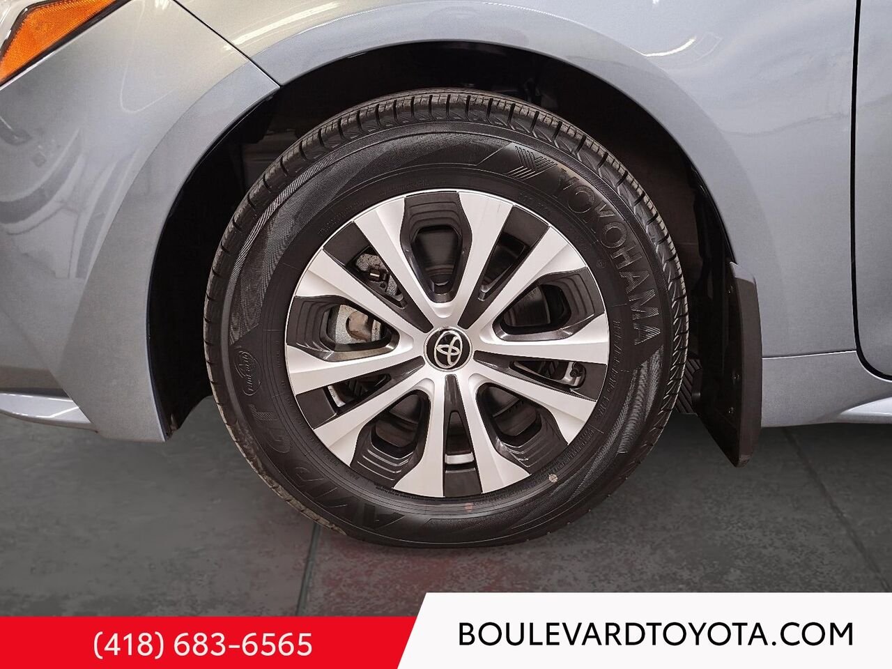 2024 Toyota Corolla Hybrid 100504A-24 | LE, AWD Silver Québec - photo #5
