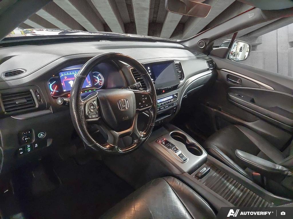2019 Honda Passport 2601173B | EX-L, well maintained, local one-owner Honda Blue Edmonton - photo #12