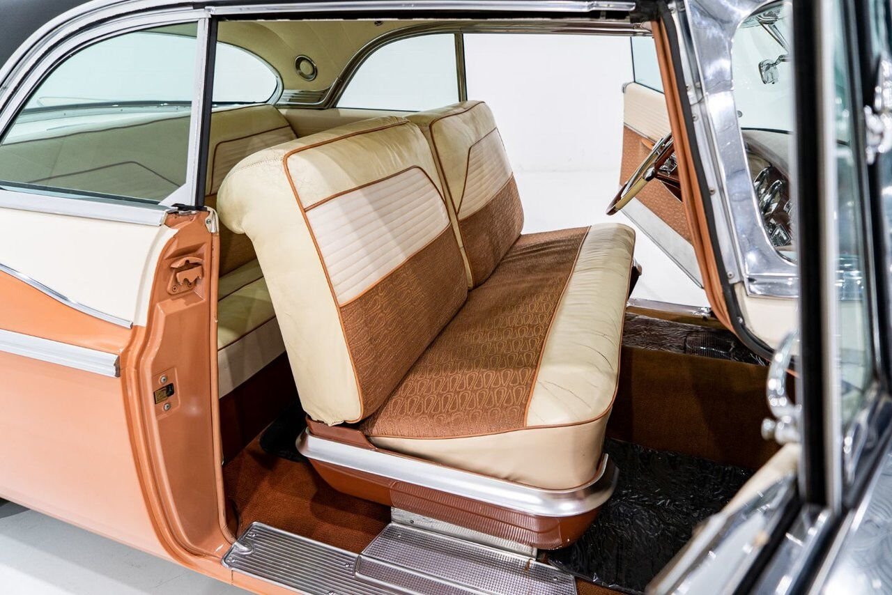 Chrysler New Yorker PRICE IN USD Fantastic driver with extensive documentation | PRICE IN USD 1956 Beige Montréal - photo #69