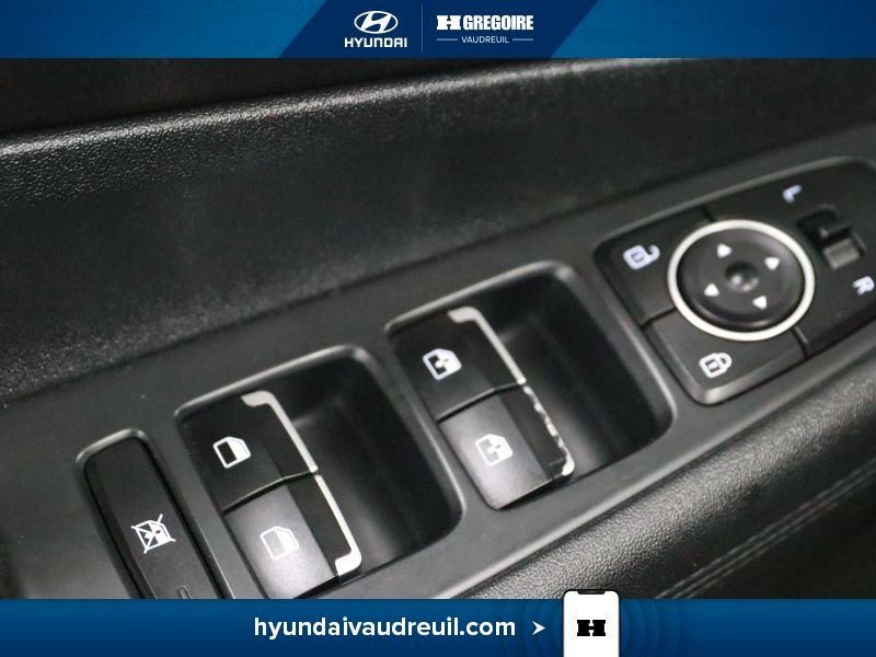 2019 Hyundai Santa Fe Black Blainville - photo #16