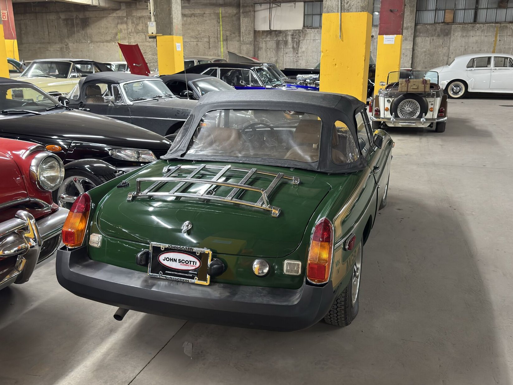 1980 MGB Roadster Montreal - photo #4