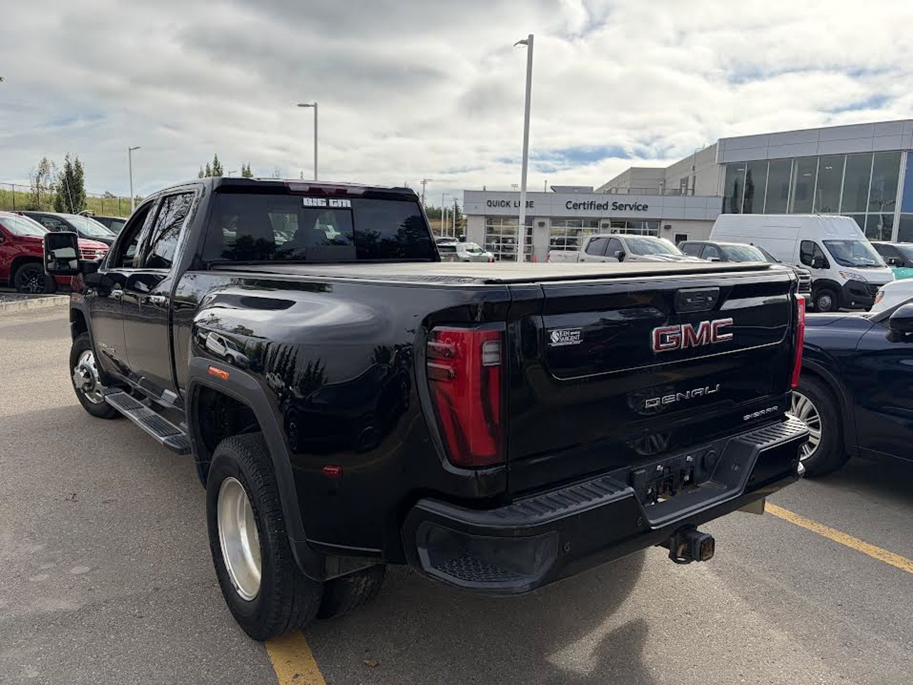 2024 GMC Sierra 3500HD 4WD Crew Cab 159 Denali Black Sherwood Park - photo #3