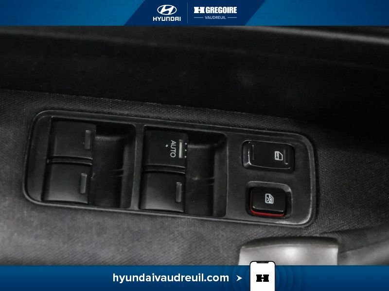 Honda CRV 2011 Argent Blainville - photo #16