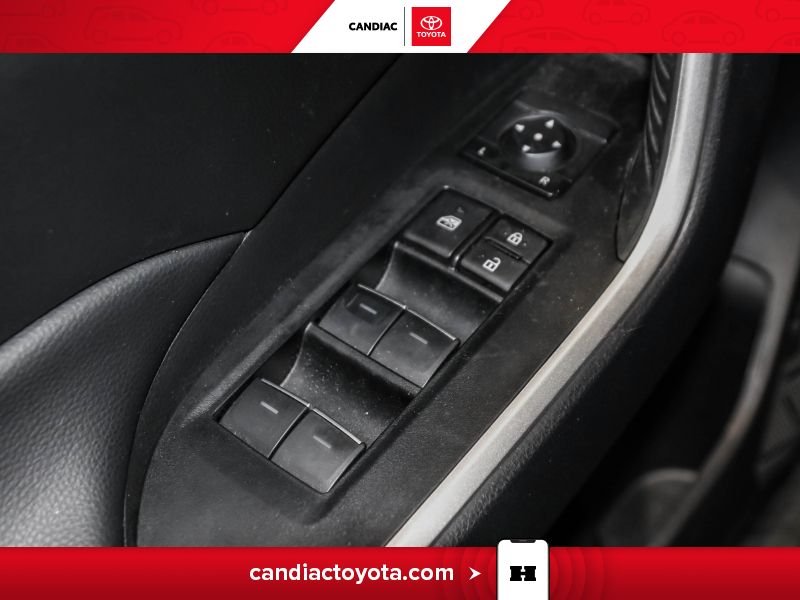 2024 Toyota Rav 4 Grey Blainville - photo #17