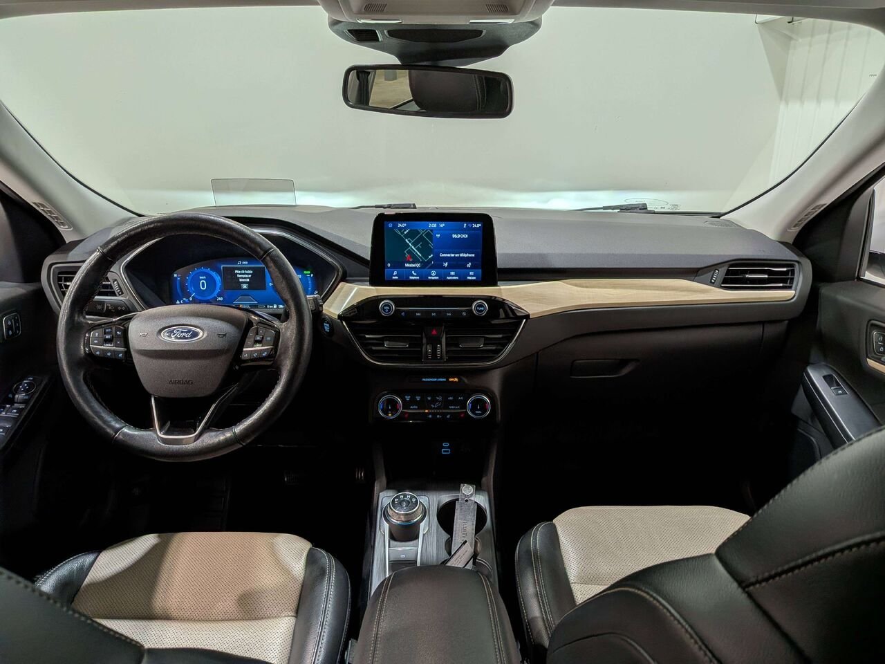 2022 Ford Escape Titanium Plug-In Hybrid FWD White Val-David - photo #12