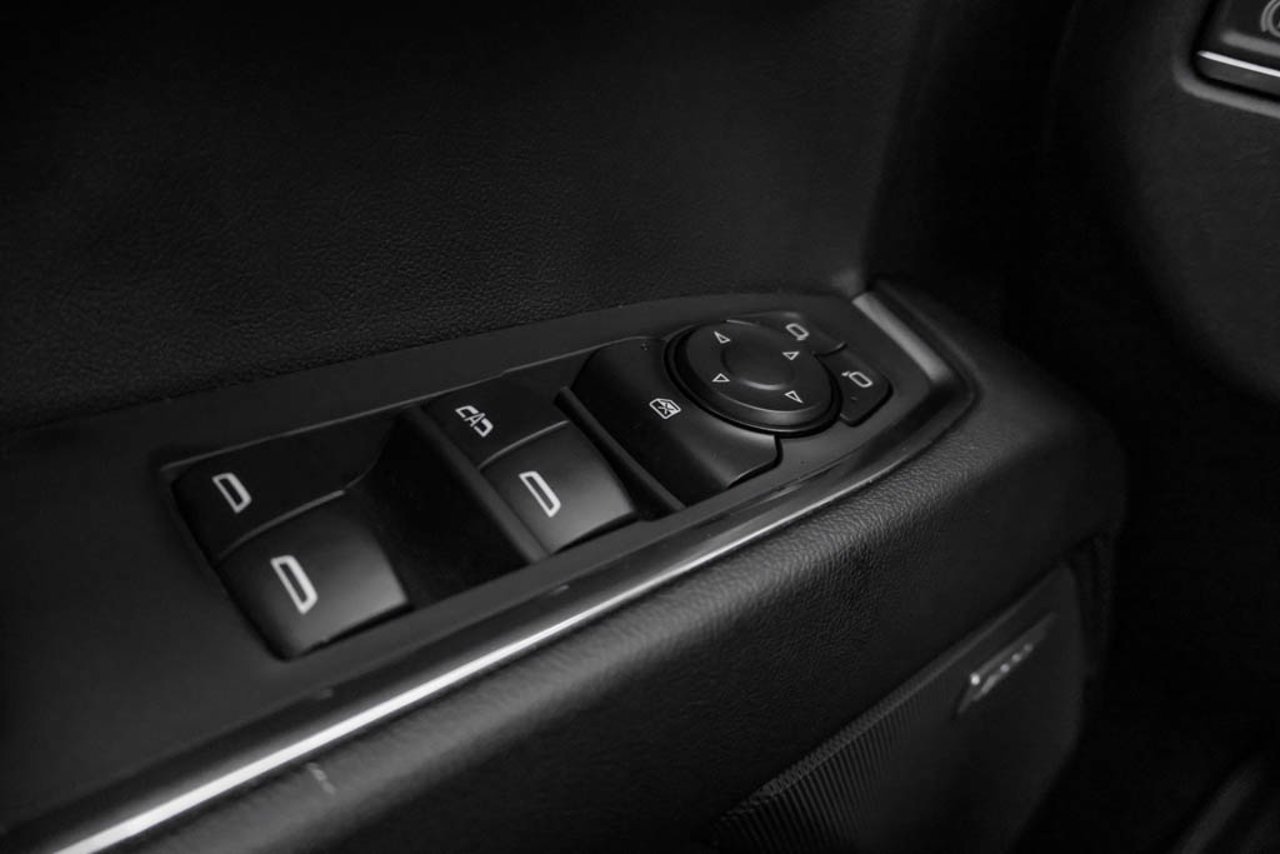 2024 GMC Sierra 1500 4WD Crew Cab 147 Elevation Black Sherwood Park - photo #16