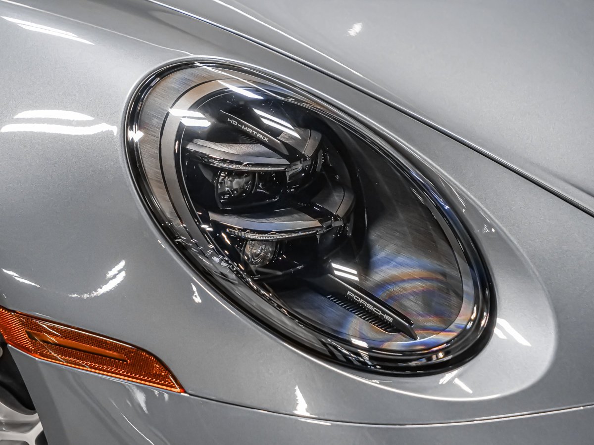 2026 Porsche 911 GT3 TOURING MANUELLE VANADIUM GREY METALLIC Montreal - photo #16