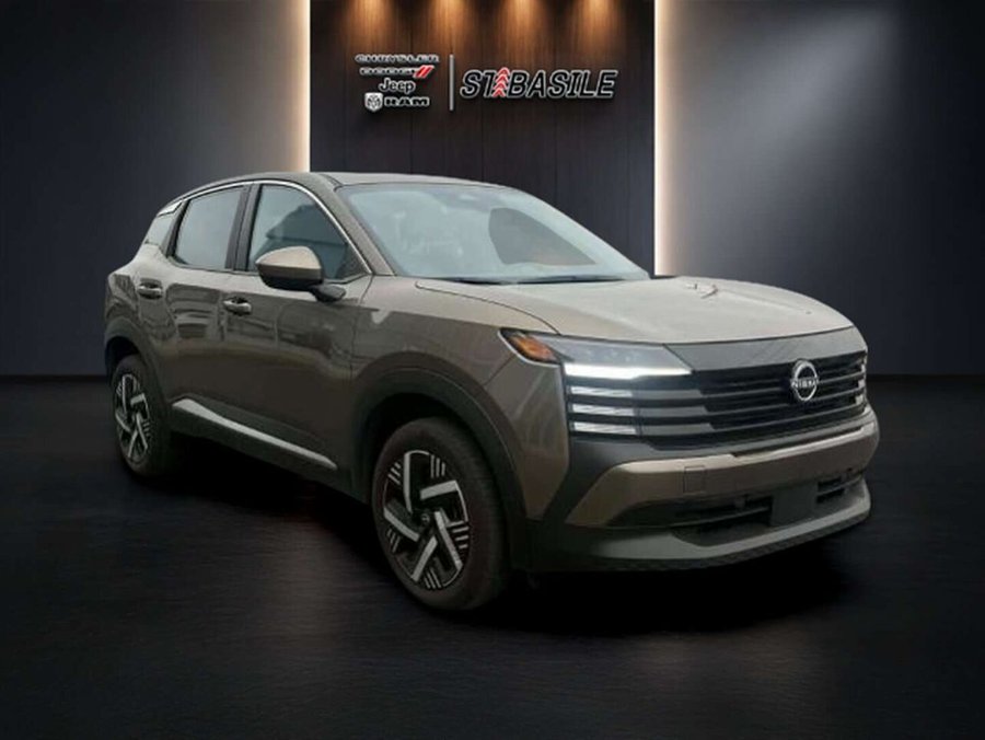 2025 Nissan Kicks SV TA-SIÈGES ET VOLANT CHAUFFANTS-MAGS Brown