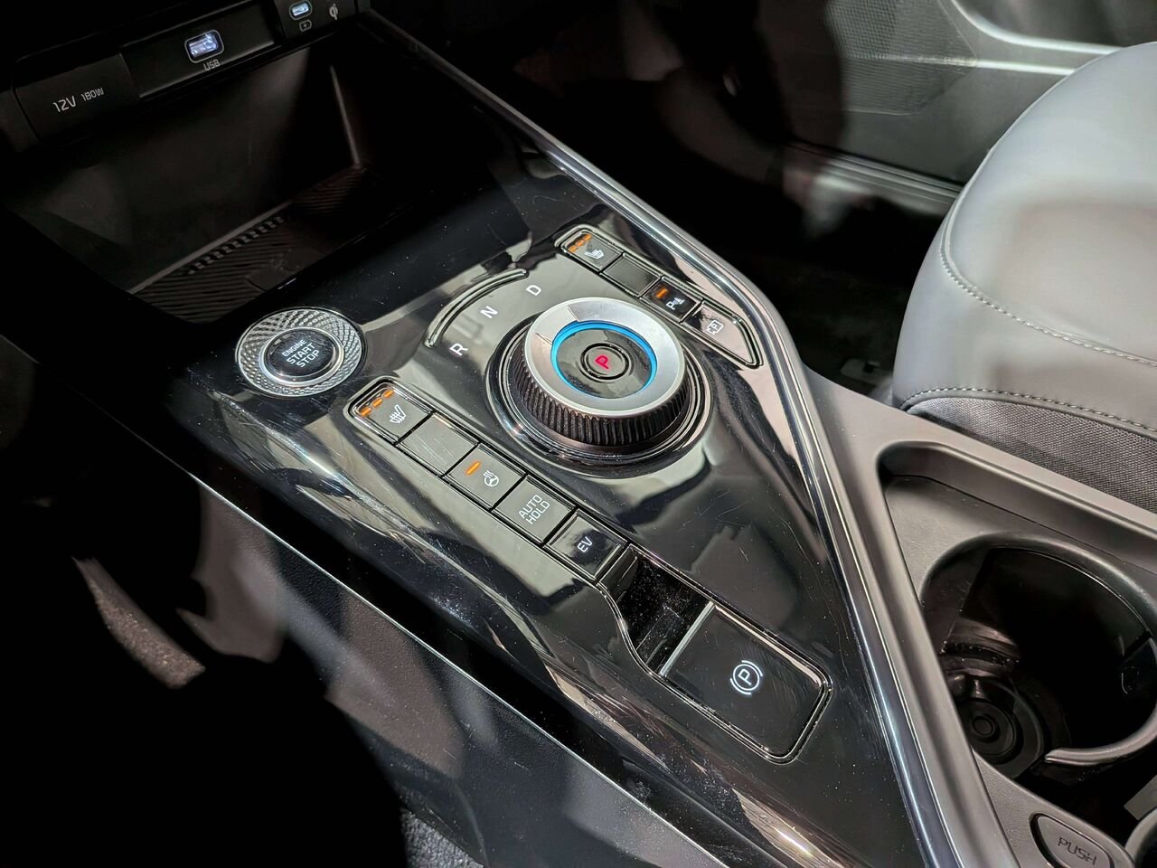 2025 Kia Niro Plug-in Hybrid EX Premium FWD Grey Val-David - photo #26