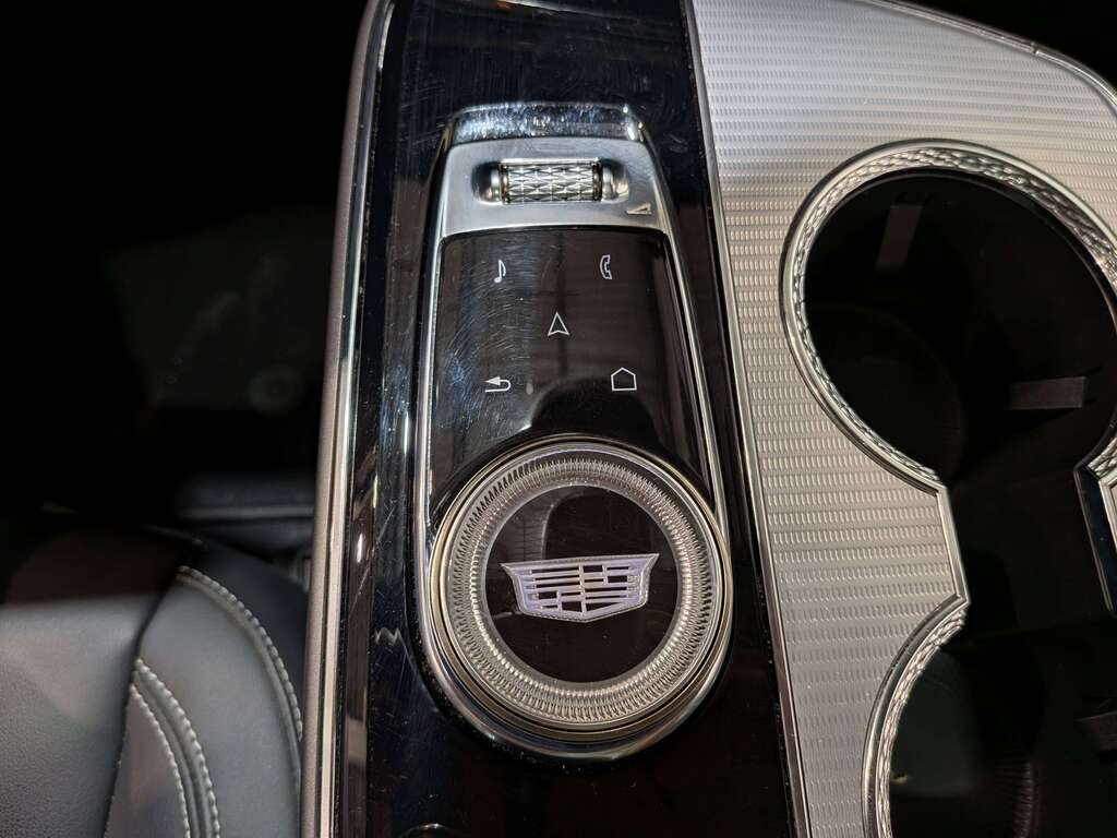 Cadillac LYRIQ 4dr Tech w/1SA 2024 Gris Val-David - photo #29