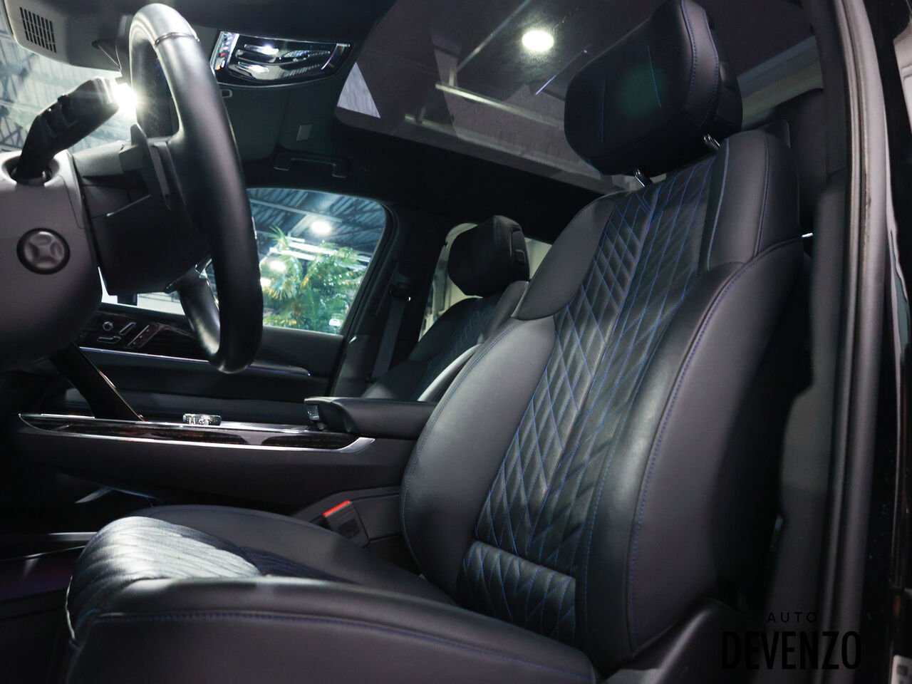 Cadillac Escalade IQ 2025 Noir Saint-Eustache - photo #12