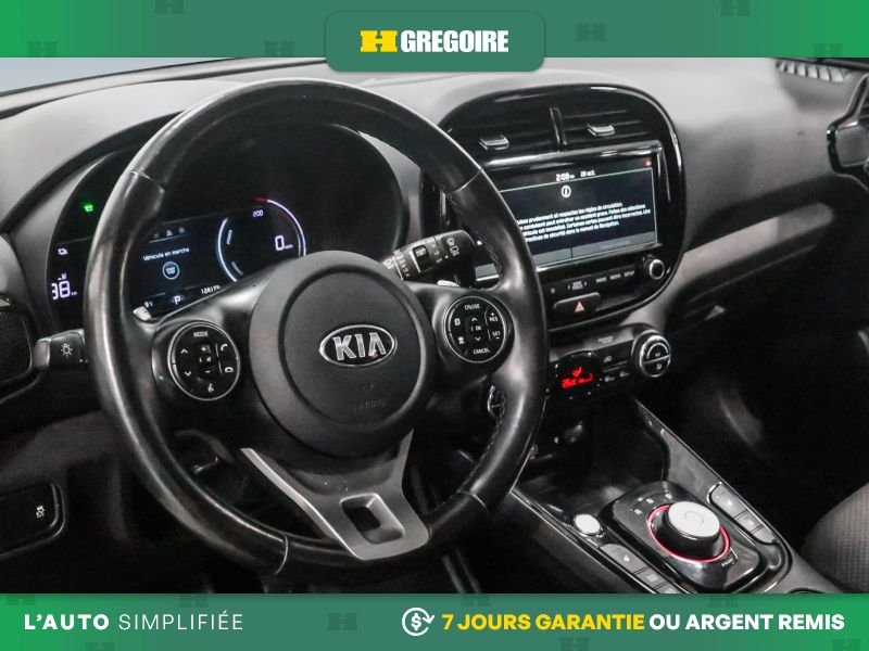 2020 Kia Soul White Vaudreuil-Dorion - photo #11
