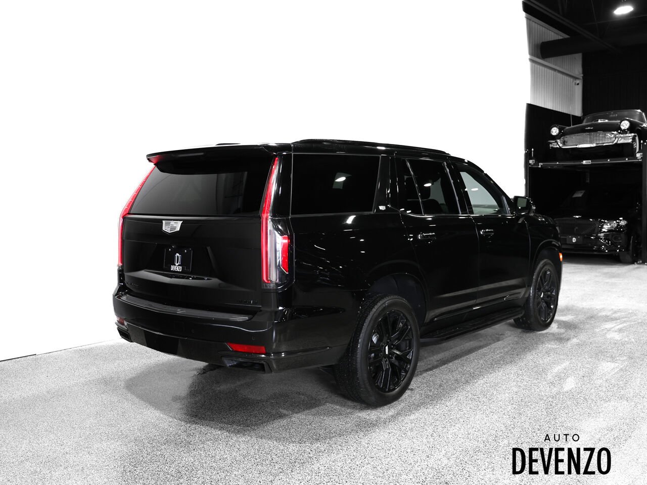 2022 Cadillac Escalade Black Saint-Eustache - photo #3