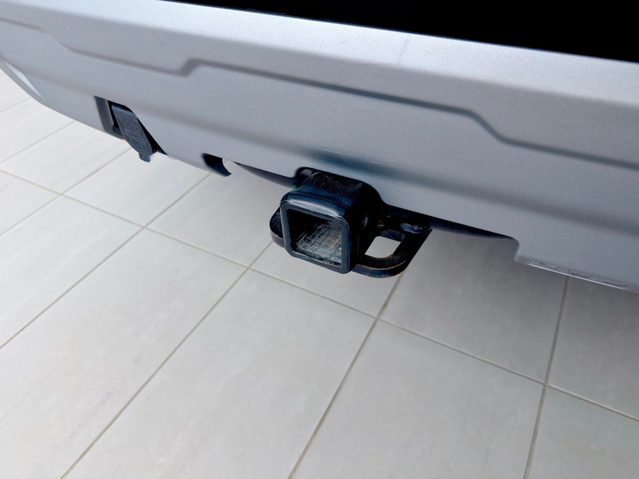 2023 Honda Pilot White Notre-Dame-des-Prairies - photo #13