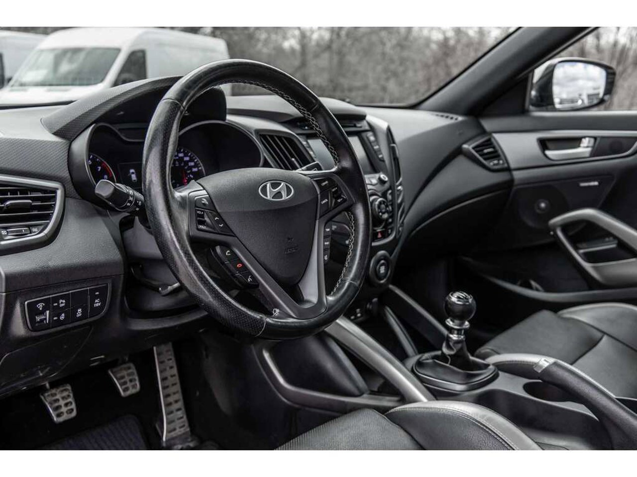 Hyundai Veloster 2019 Blanc Sainte-Julienne - photo #14
