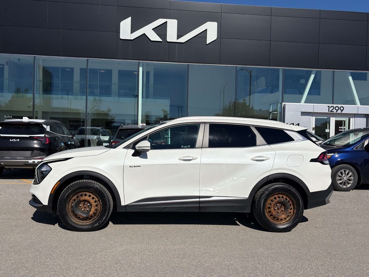 Kia Sportage 2023 Blanc Gatineau - photo #2