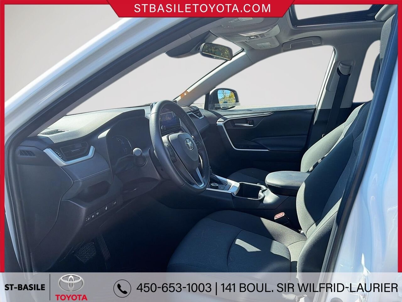 2025 TOYOTA RAV4 Hybrid White Saint-Basile-le-Grand - photo #10