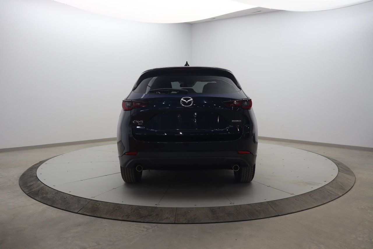 2023 Mazda CX-5 Blue Baie-Comeau - photo #4