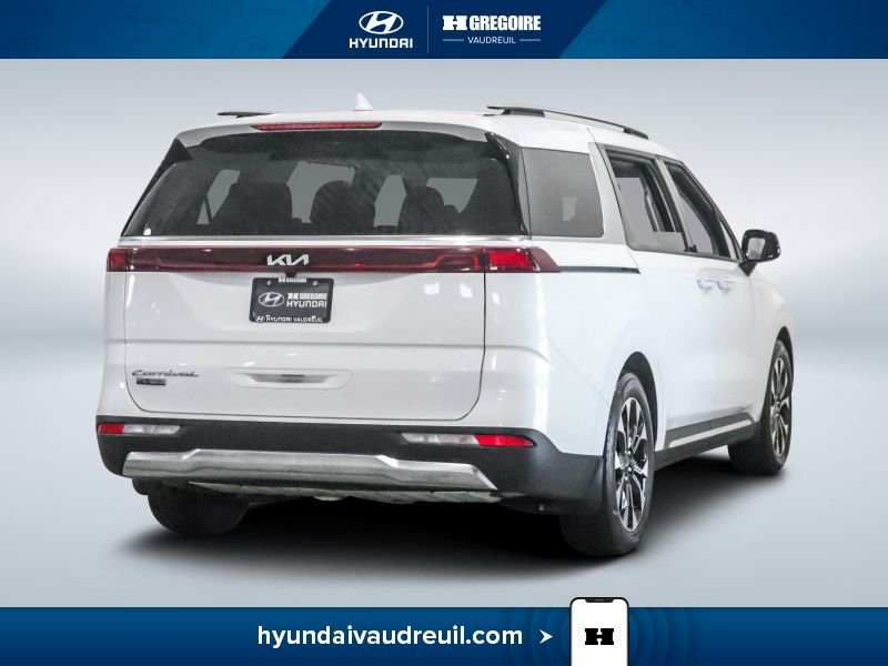 2022 Kia Carnival White Saint-Eustache - photo #10