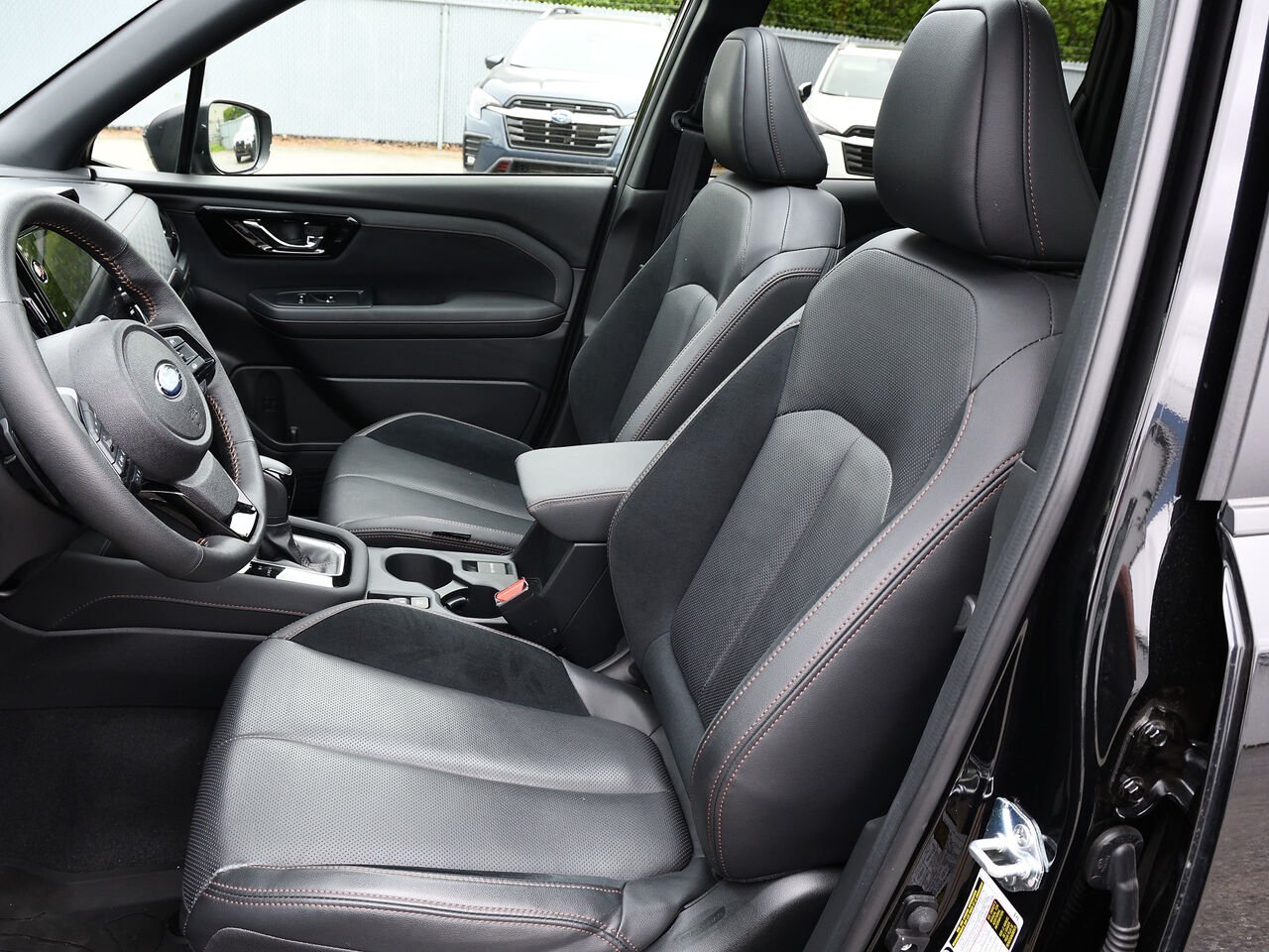 Subaru Forester Premier e_BOXER hybride 2025 Noir Saint-Hyacinthe - photo #1