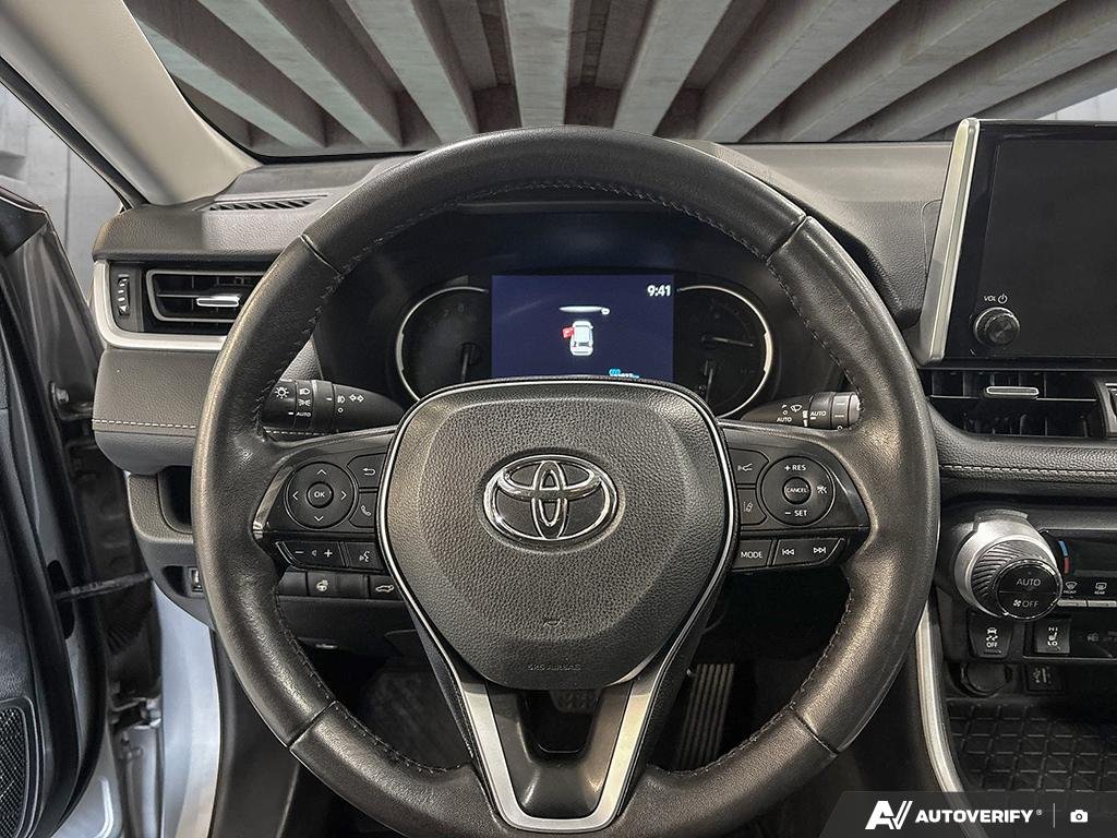 2023 Toyota RAV4 2602495A | XLE Silver Edmonton - photo #14