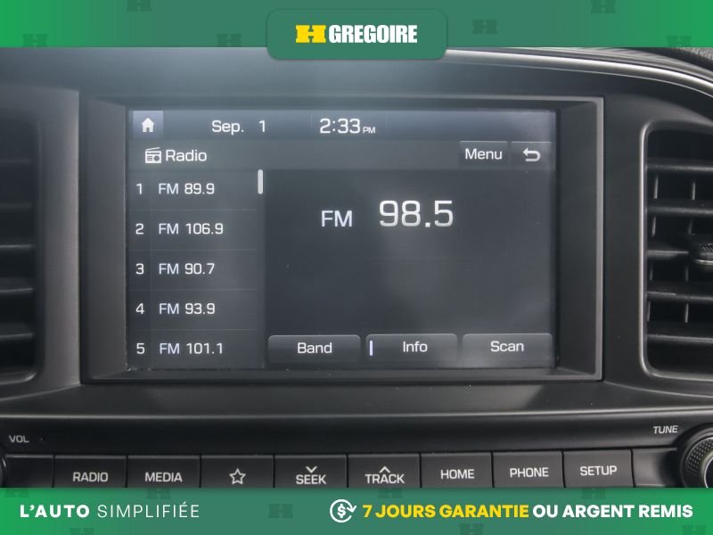 2020 Hyundai Elantra Grey Laval - photo #11