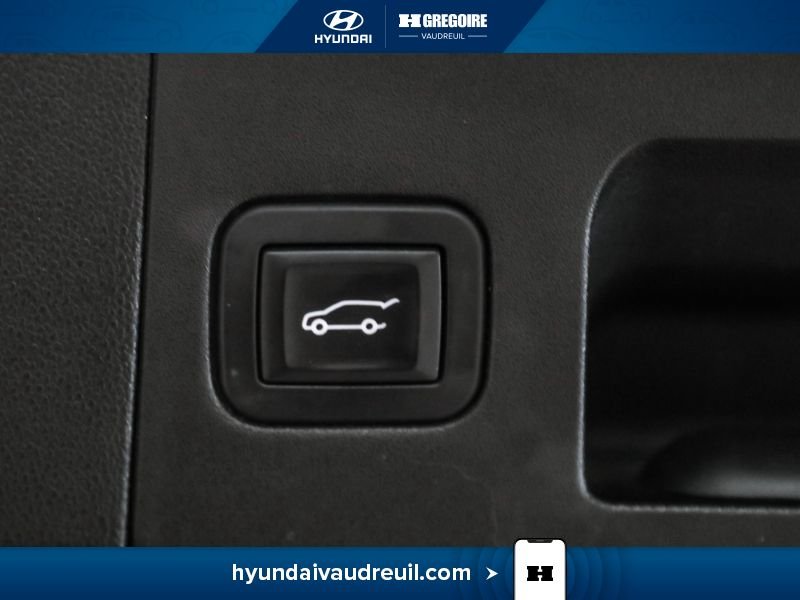 2018 Cadillac XT5 Black Laval - photo #36
