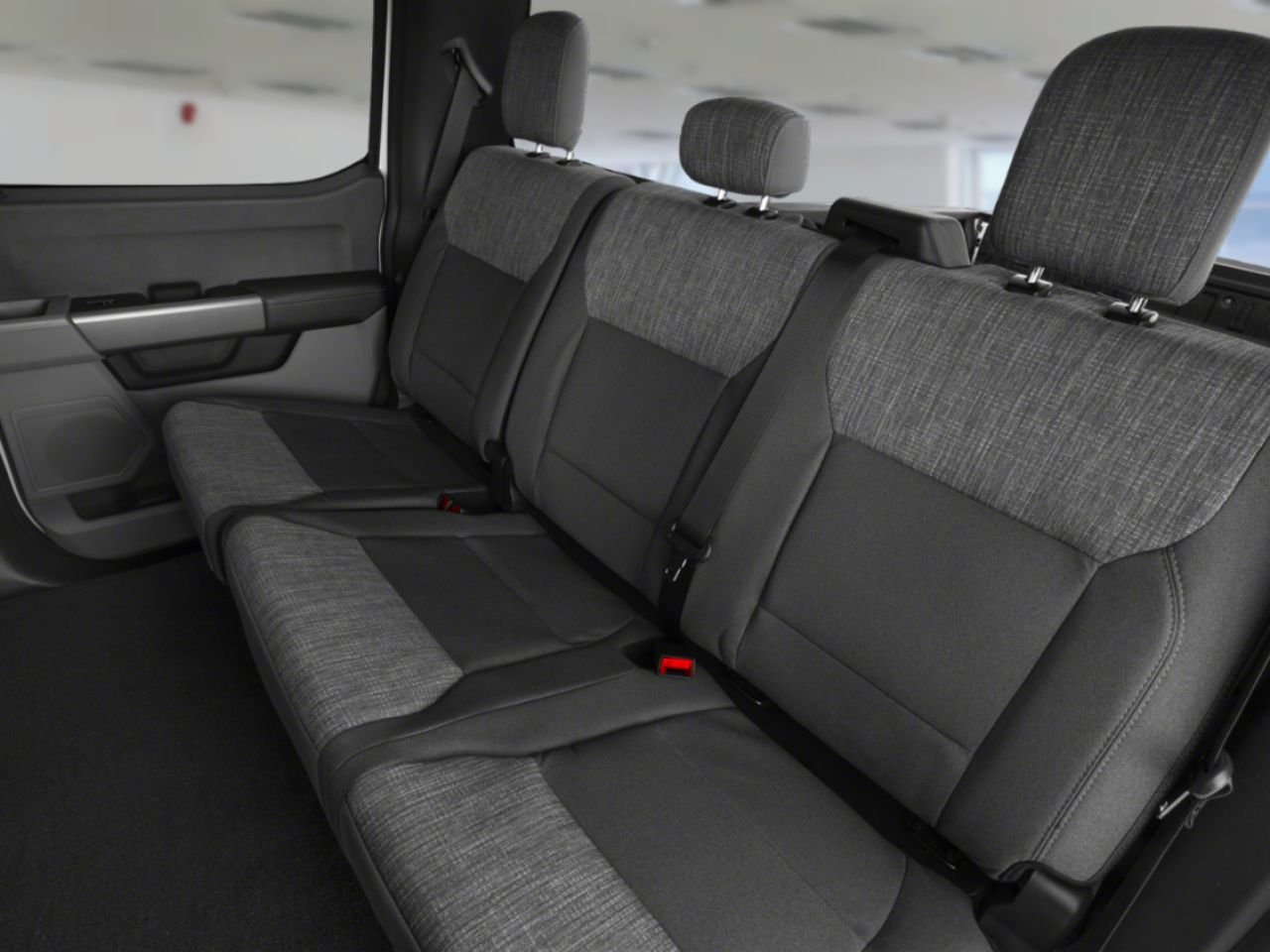 Ford Super Duty F-350 à roues arrière jumelées XLT CABINE 6 PLACES 4RM CAISSE DE 8 PI 2026 Gris carbonisé métallisé Châteauguay - photo #5