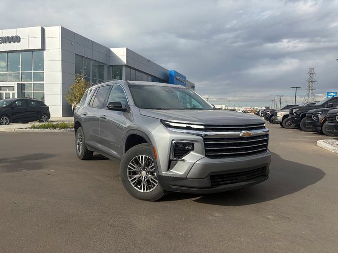 2026 Chevrolet Traverse AWD 4dr LT Grey Sherwood Park - photo #1