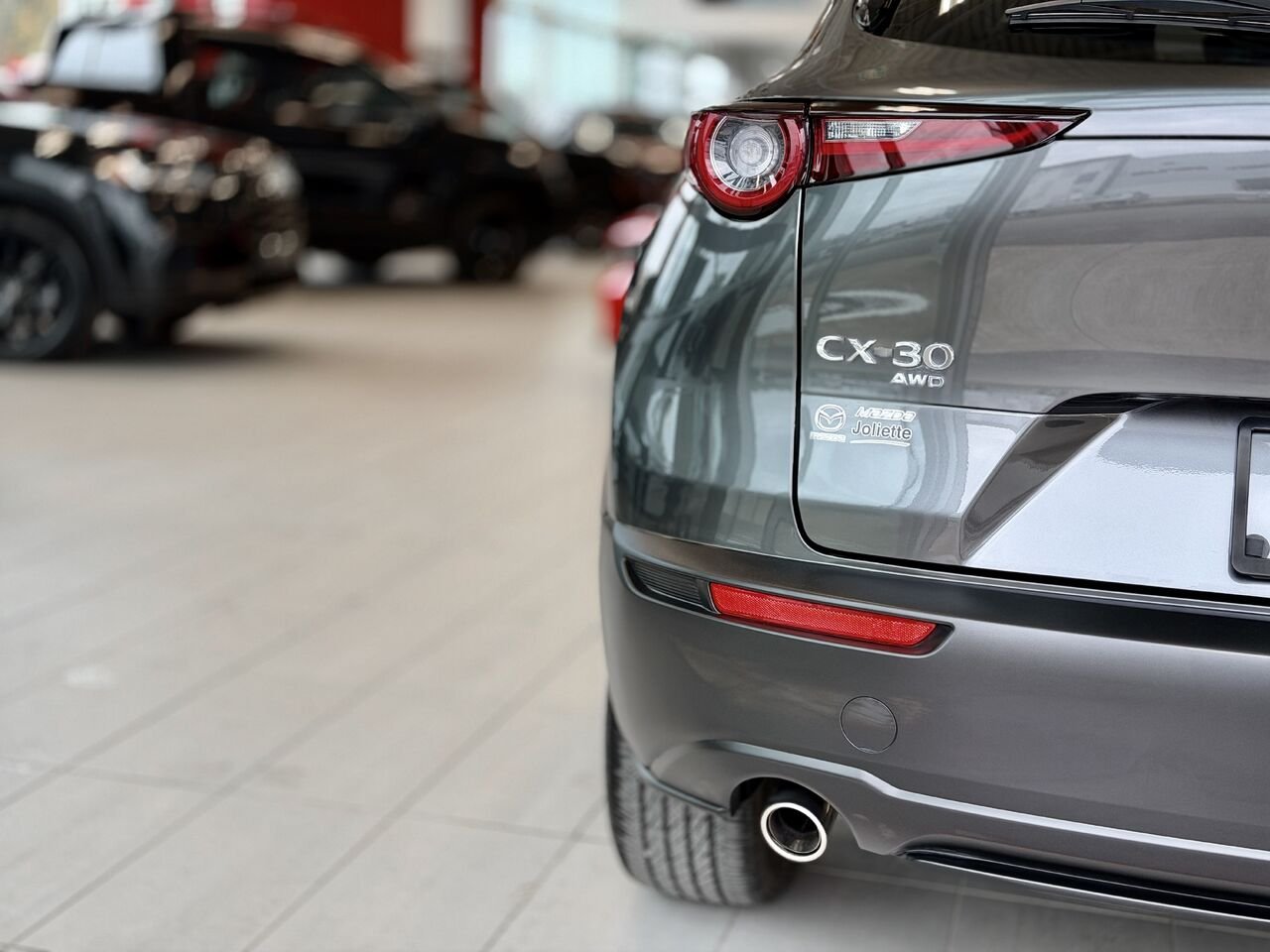 2024 Mazda CX-30 Grey Notre-Dame-des-Prairies - photo #10