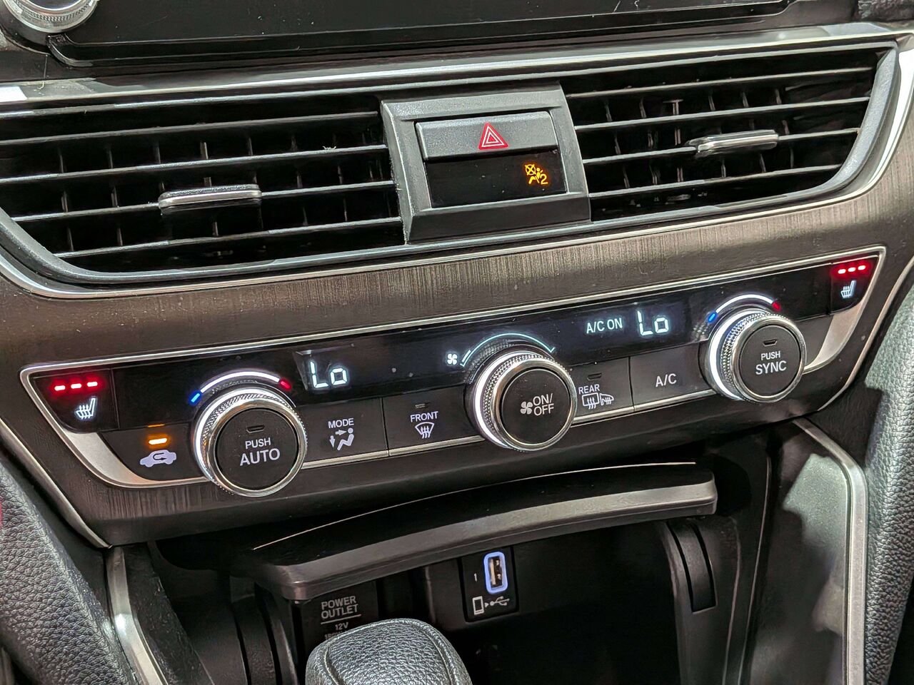 2018 Honda Accord Sedan LX CVT Black Mirabel - photo #26