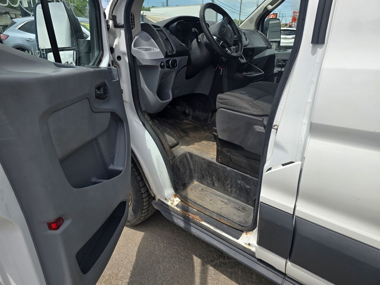 2016 Ford Transit fourgon utilitaire White  - photo #14