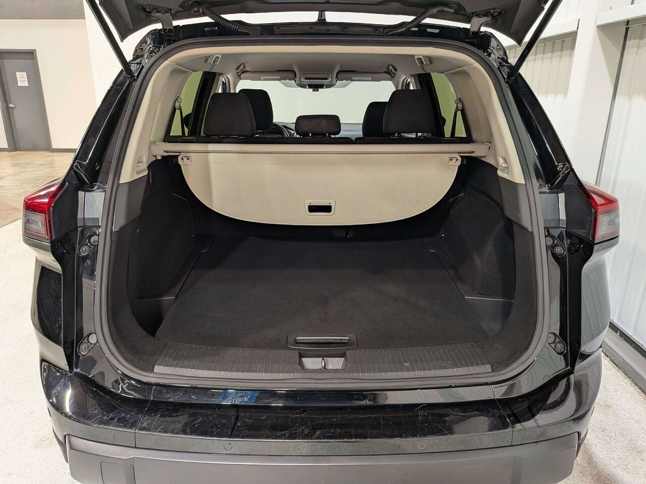 Nissan Rogue AWD S 2024 Noir Val-David - photo #8