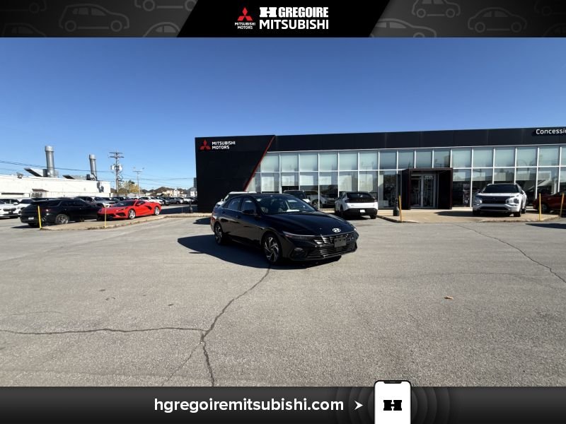2025 Hyundai Elantra Luxury *Mags * Caméra * Carplay * Toit Black