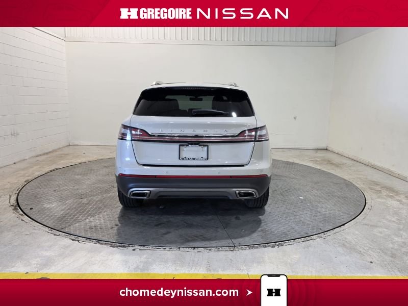 2022 Lincoln Nautilus Grey Saint-Eustache - photo #7