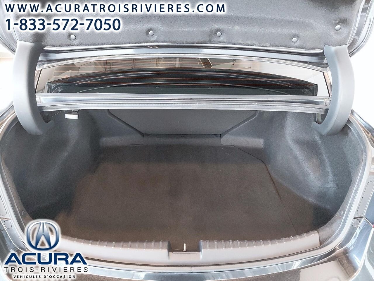 2016 Acura ILX Tech base Grey Trois-Rivières - photo #9