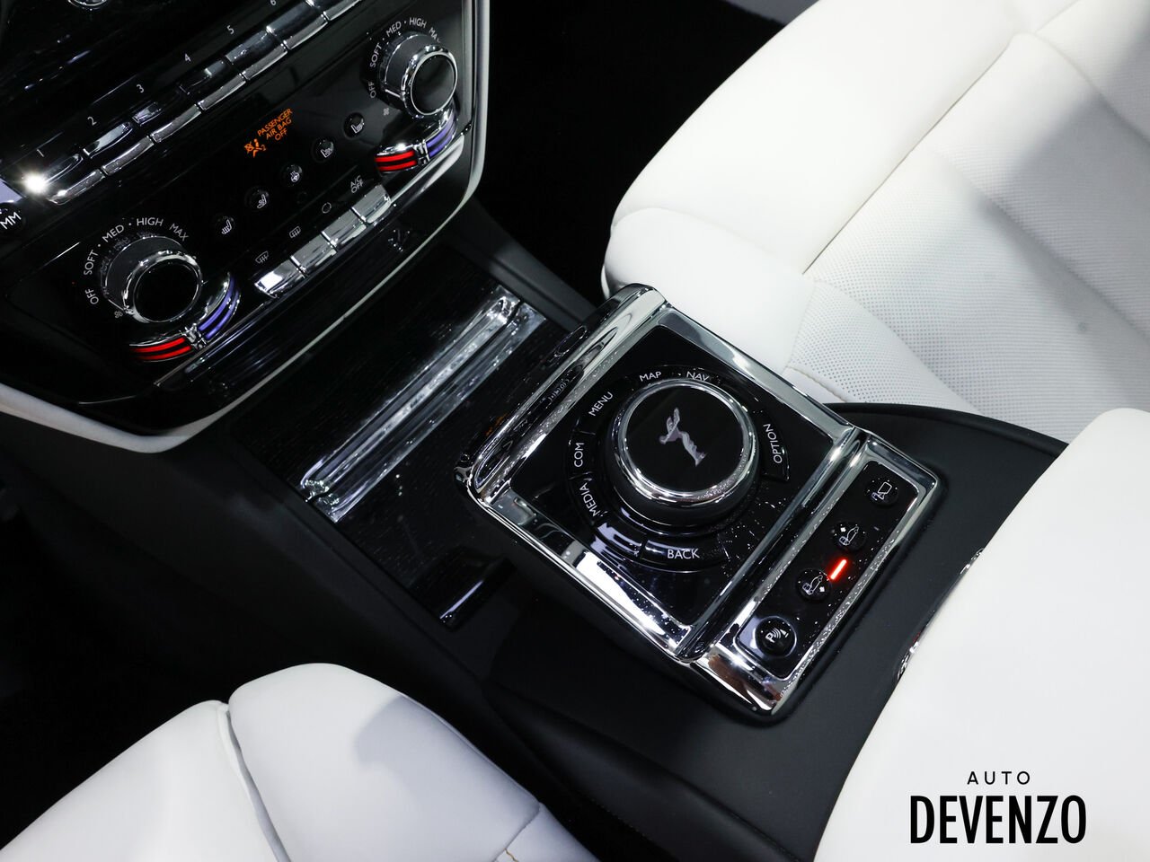 Rolls-Royce Phantom 2023 Noir Saint-Eustache - photo #22