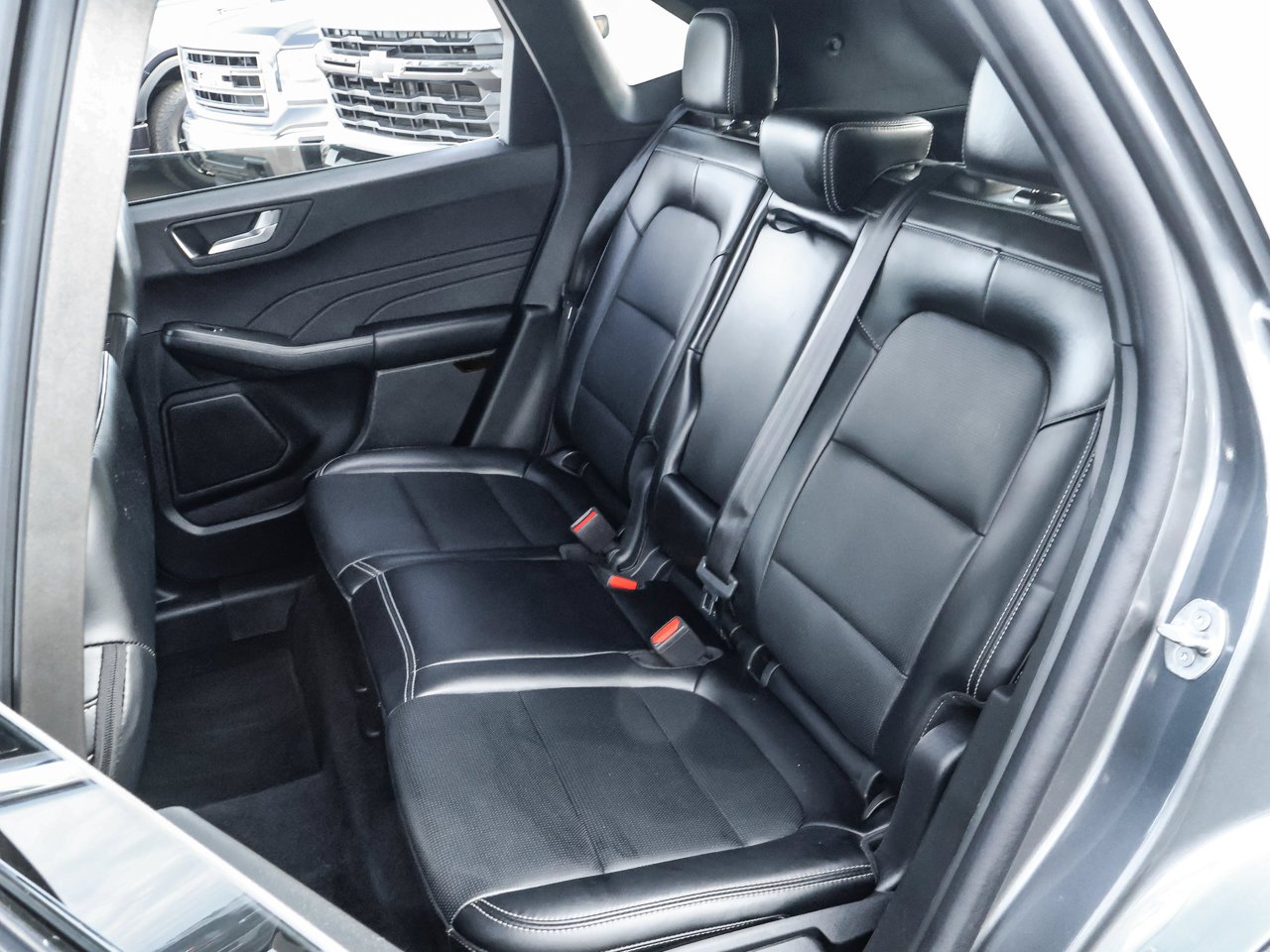 2025 Ford Escape Platinum AWD Grey Sherwood Park - photo #15