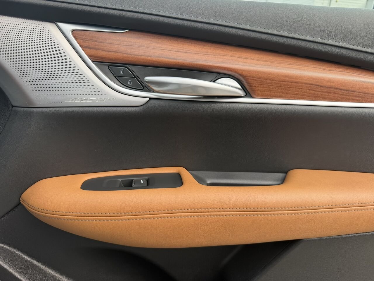 2024 Cadillac XT5 PREMIUM LUXURY AWD FINANCEMENT À PARTIR 3.99% White Laval - photo #24