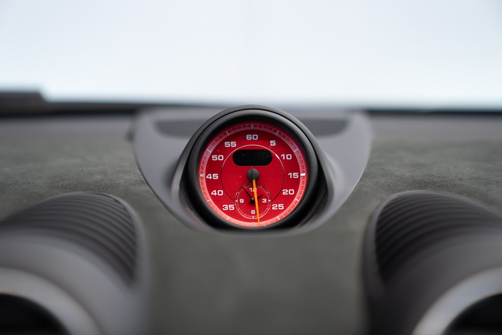 2024 Porsche 718 Spyder RS Roadster Spyder Silver Kirkland - photo #15
