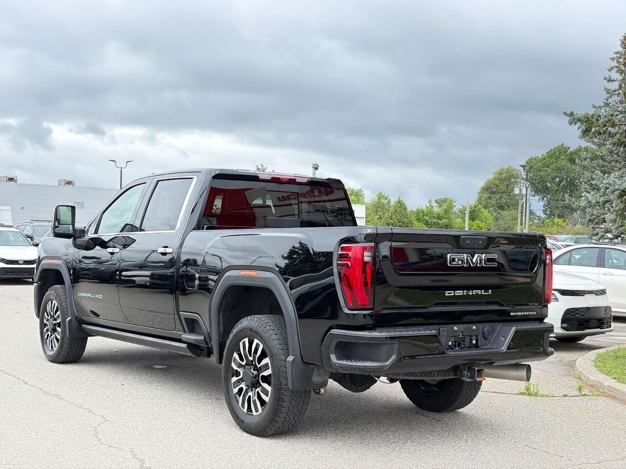2025 GMC Sierra 2500HD Denali Ultimate Black Gatineau - photo #3