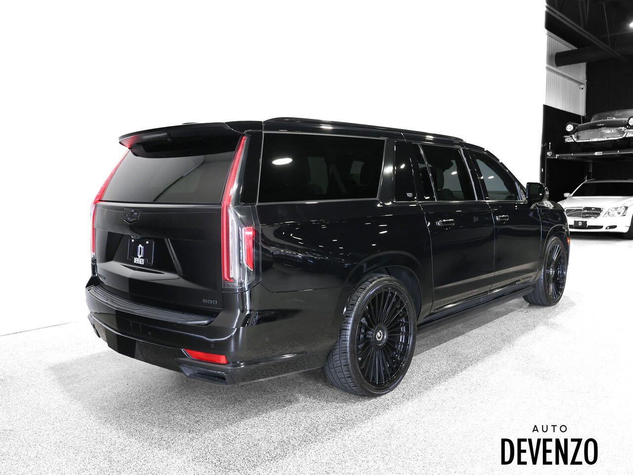 Cadillac Escalade ESV 2023 Noir Saint-Eustache - photo #2