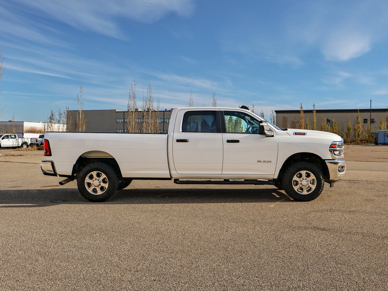 2026 Ram 3500 Big Horn 4x4 Crew Cab 8' Box White Sherwood Park - photo #13